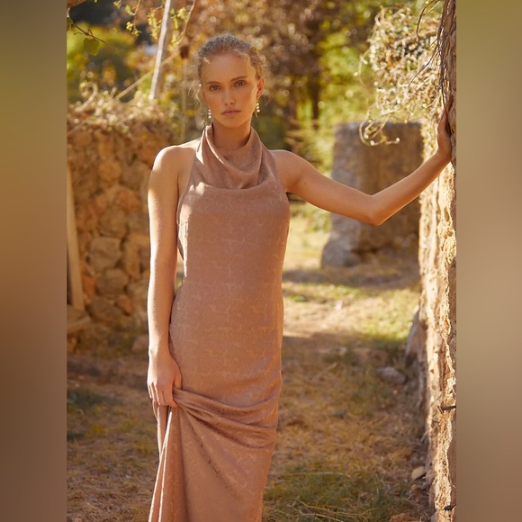 Fame and Partners Chrisley Dress COLOR SAGE SOLD OUT COLOR - Picture 6 of 7